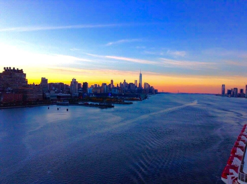 Gorgeous NY at sunrise - robbio45