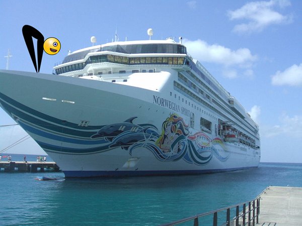 Man-Falls-off-NCL-Spirit