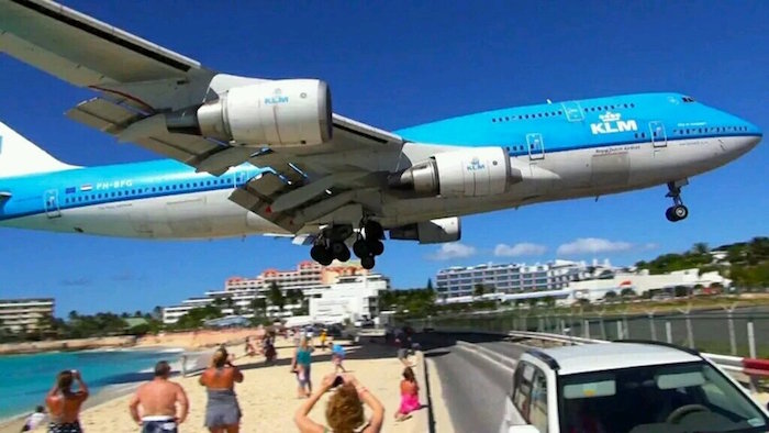 maho beach
