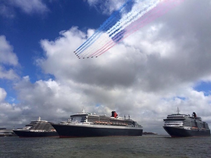 three queens and planes